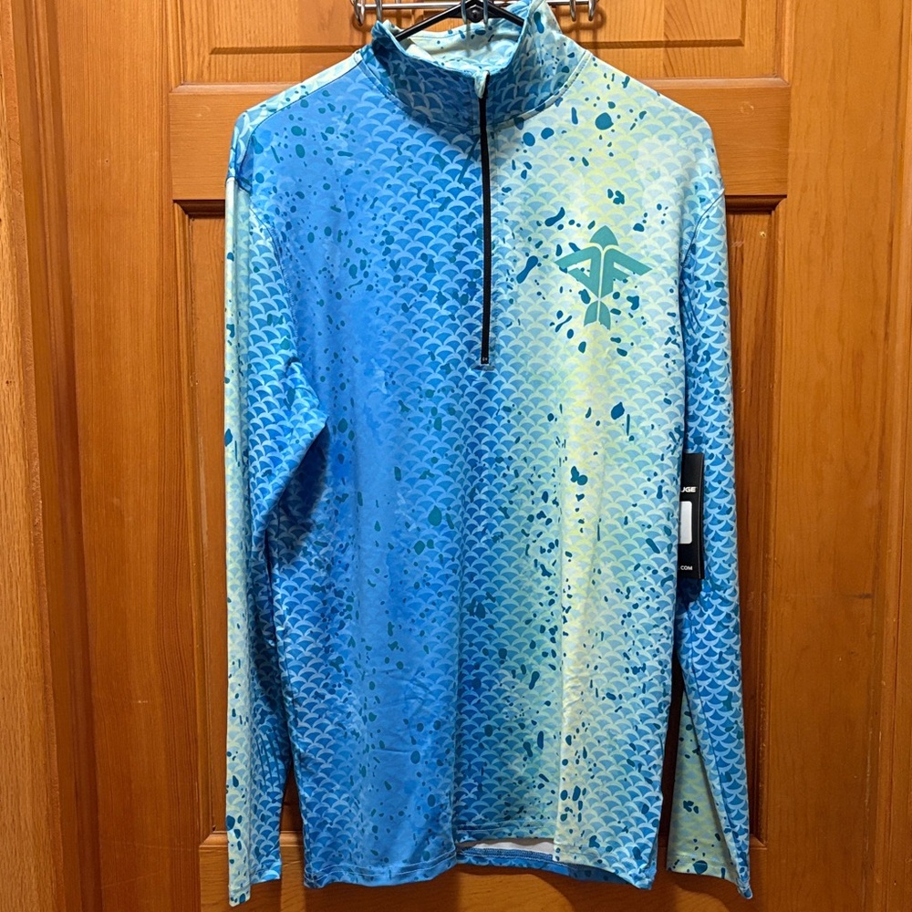NWT Aquaflauge Men's Blue and Yellow Rash‎ Guard Quarter Zip Fishing Shirt Small
